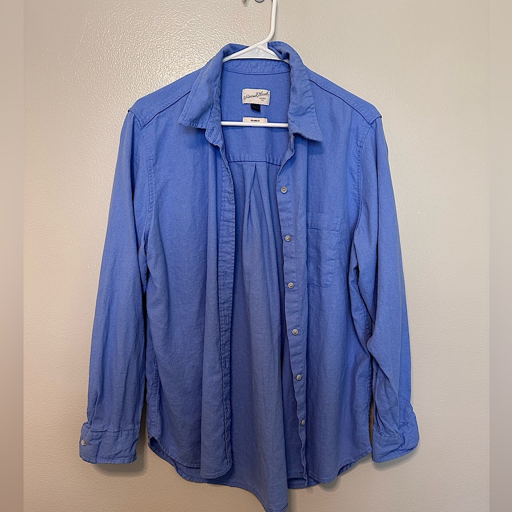 Universal Thread- Women’s Casual Blue Button-Down Shirt